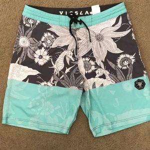 Vissla sea garden board shorts